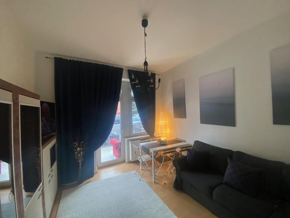 Ruhige Gemütliche Altbau In Zentraler Lage Apartment *