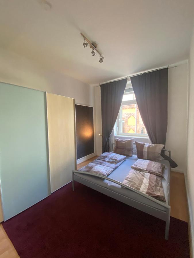 Apartment Ruhige Gemütliche Altbau In Zentraler Lage *