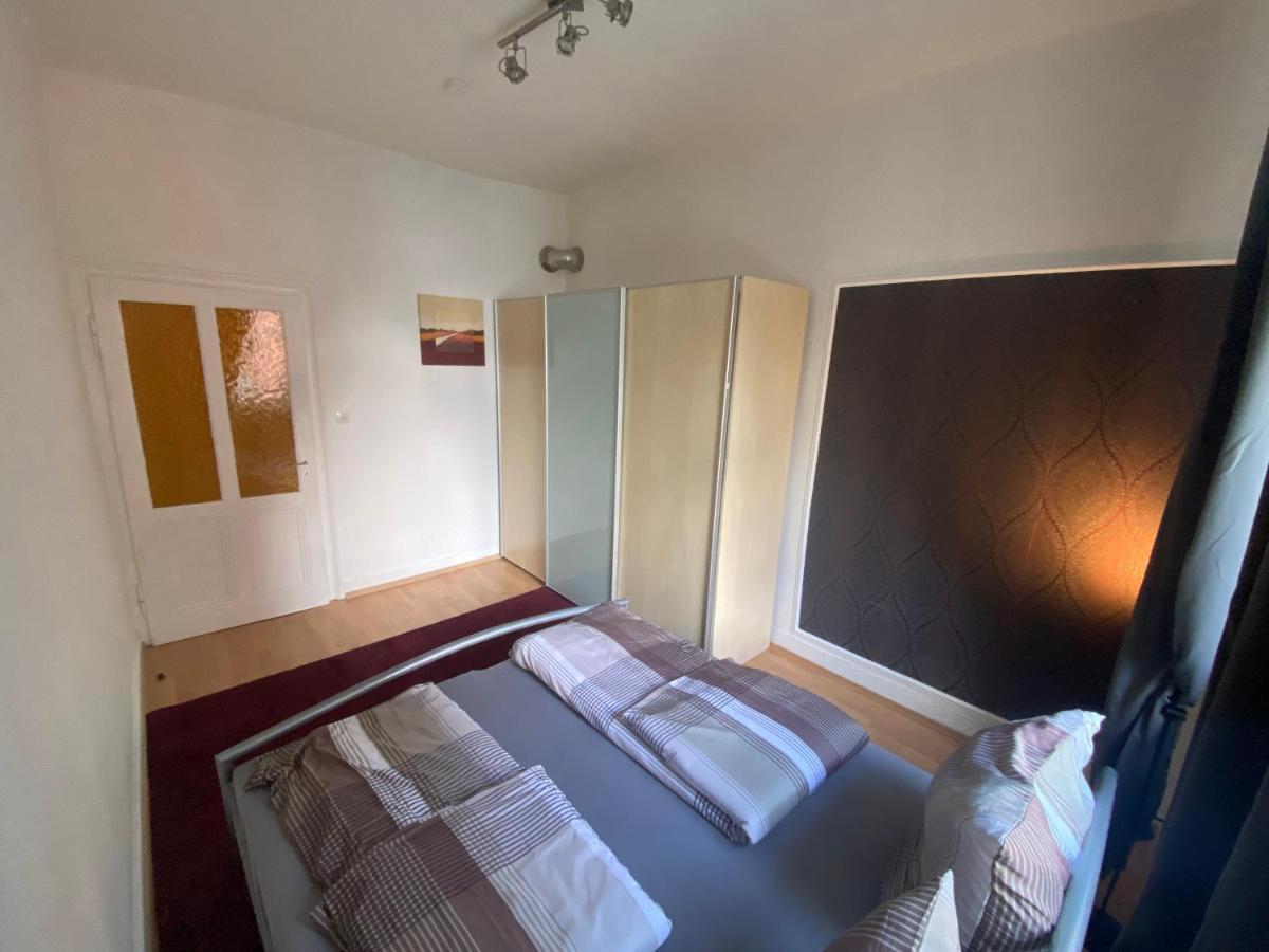 Ruhige Gemütliche Altbau In Zentraler Lage Apartment *
