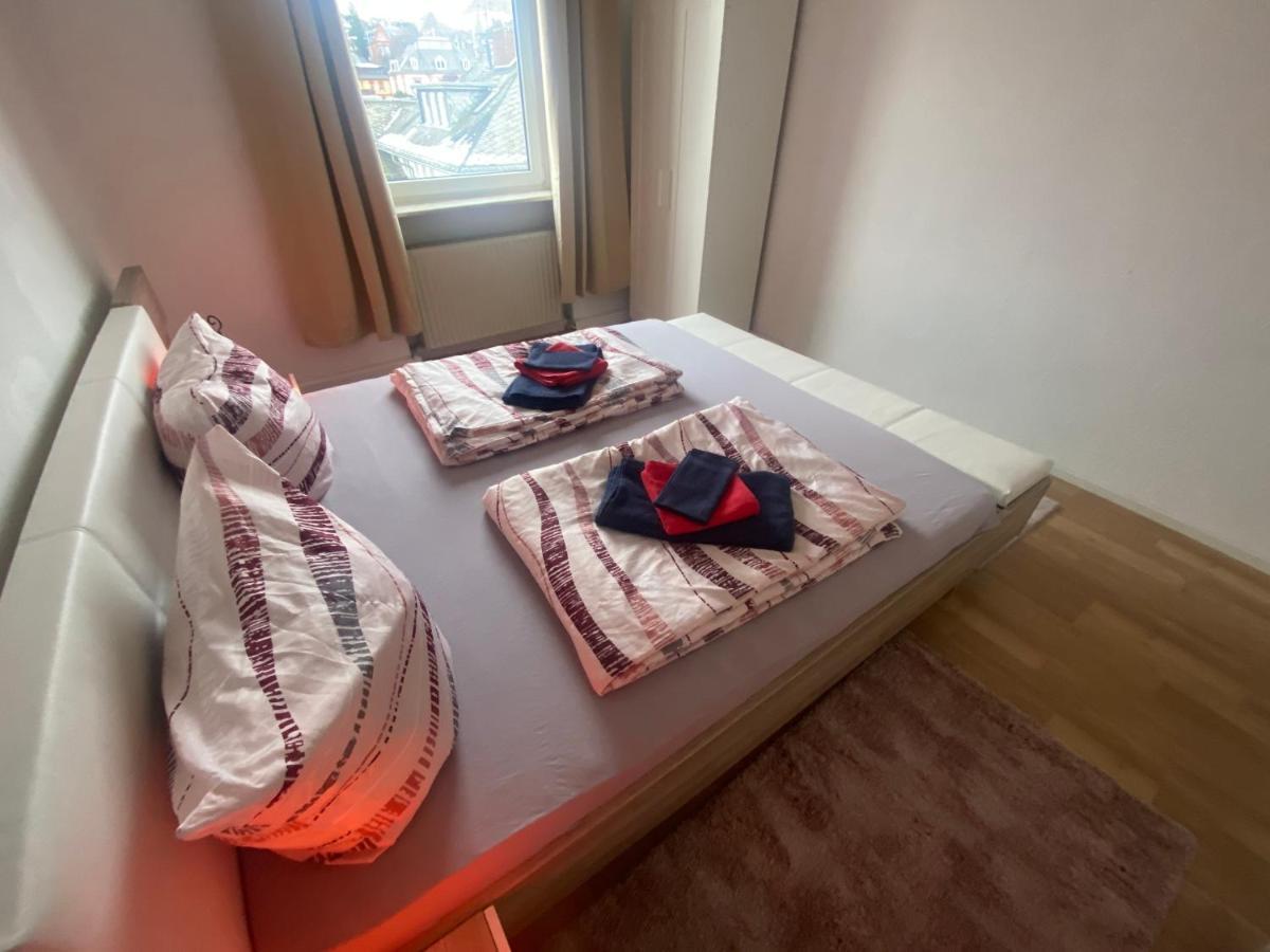 Apartment Ruhige Gemütliche Altbau In Zentraler Lage *